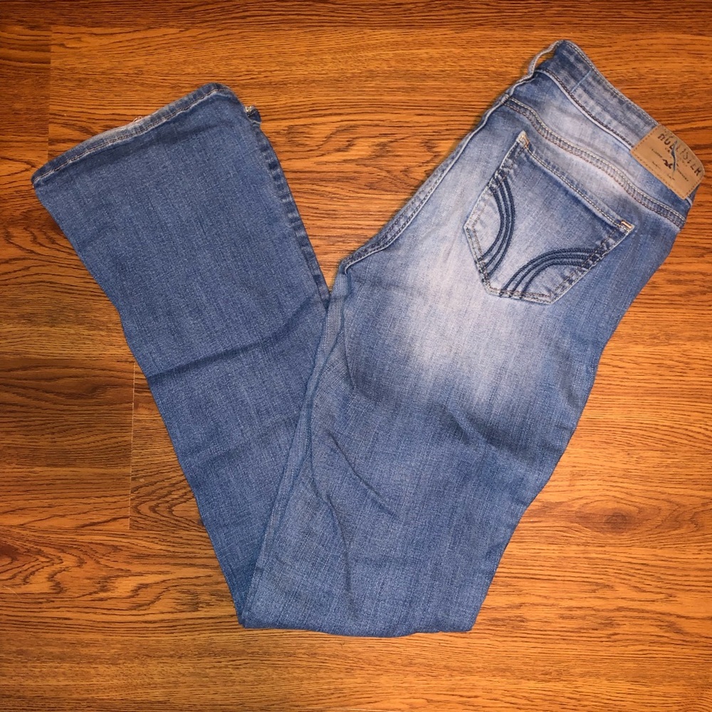 Hollister straight legged jeans.